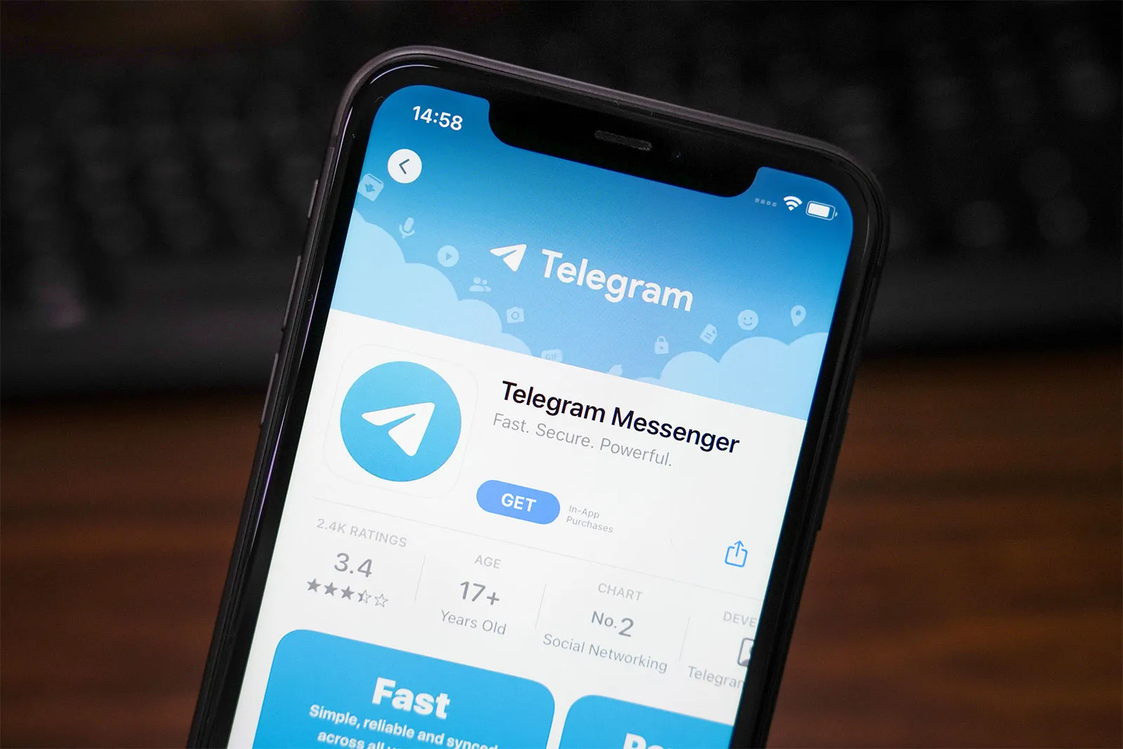 Scanning a QR code to join a Telegram group
